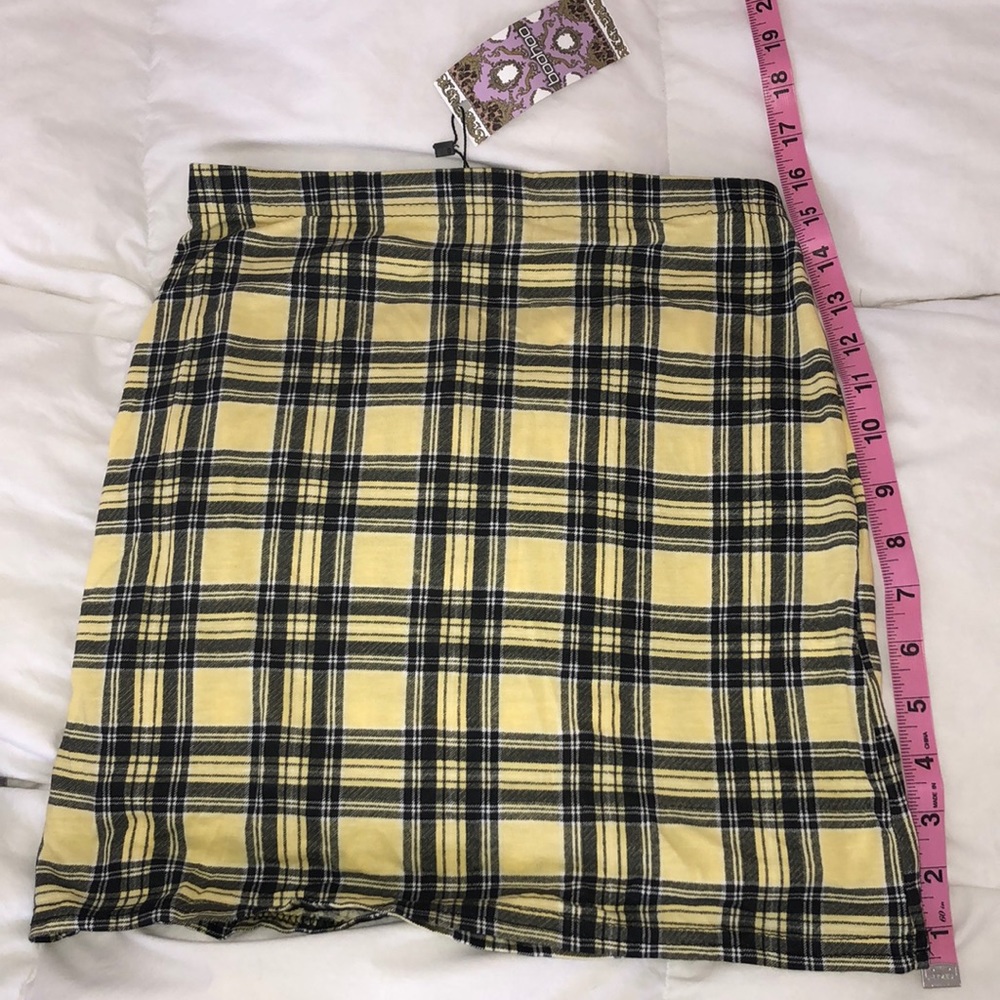 Women’s Mini Skirt Yellow